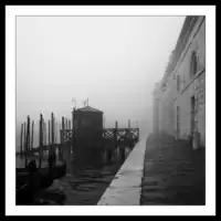 Venice tide gauge in the fog / Fondamenta Salute